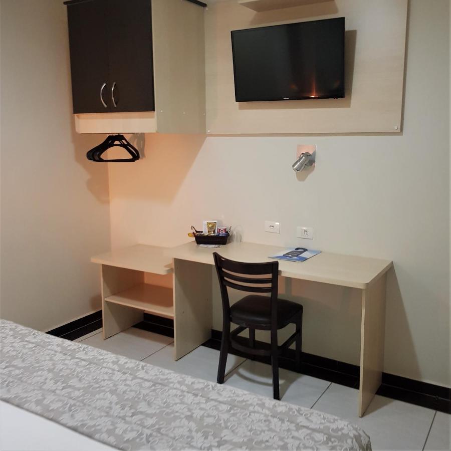 Hotel Cristal Rio Claro Екстер'єр фото