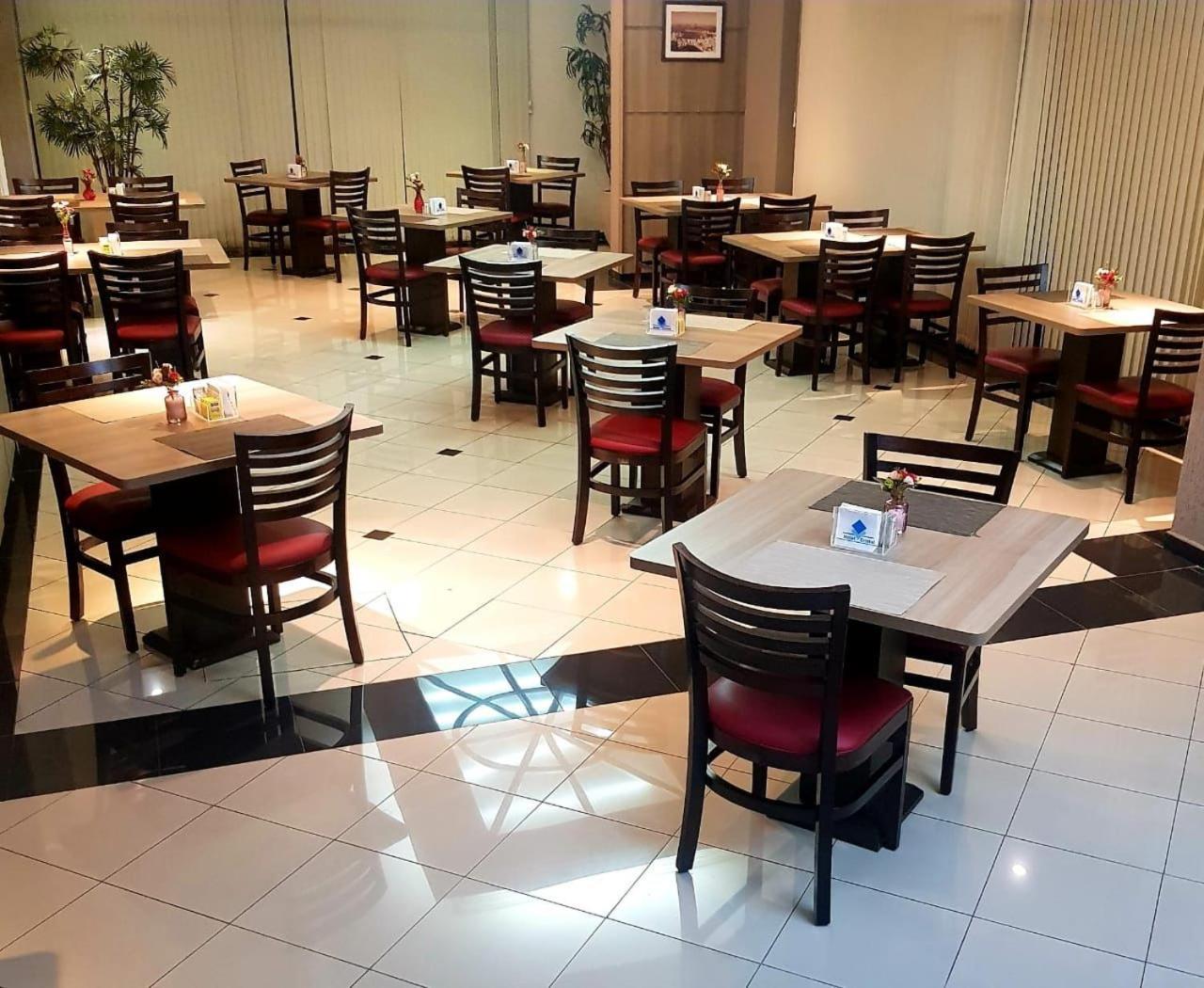 Hotel Cristal Rio Claro Екстер'єр фото